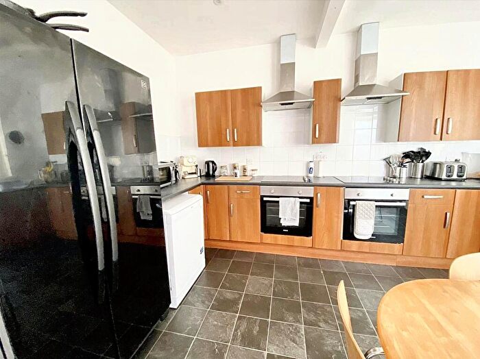 5 Bedroom House To Rent In Bedford Park, Plymouth, PL4