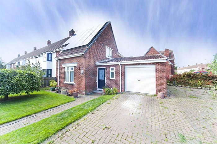 3 Bedroom End Of Terrace House For Sale In Argyll Road, Hartlepool, TS25