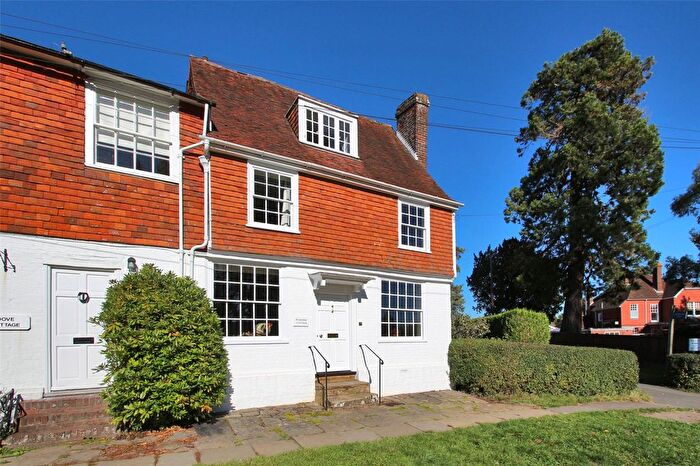 3 Bedroom End Of Terrace House For Sale In The Hill, Cranbrook, Kent, TN17