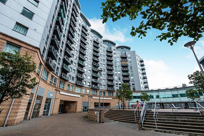 2 Bedroom Flat To Rent In Crown Heights Alencon Link, Basingstoke, Hampshire, RG21