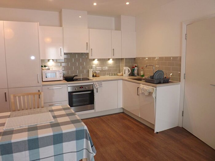 1 Bedroom Flat To Rent In Carey Lane, Waterlooville, PO7