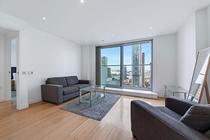1 Bedroom Flat For Sale In Pan Peninsula Square, Canary Wharf, London, E14