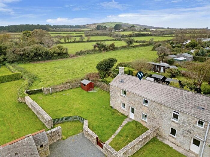 1 Bedroom Semi-Detached House For Sale In Home With Large Garden, Breage, TR13