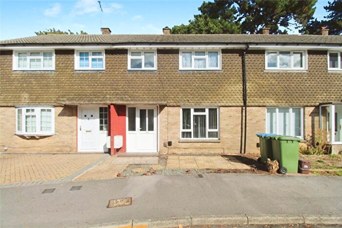 3 Bedroom Terraced House For Sale In Macarthur Crescent, Southampton, Hampshire, SO18