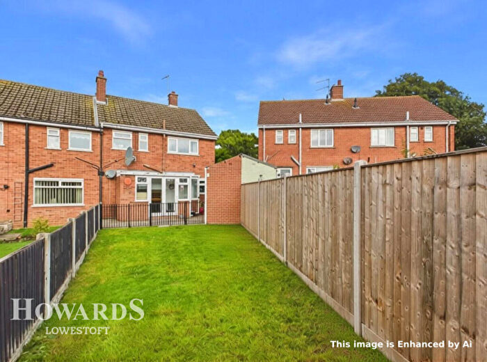 3 Bedroom End Of Terrace House For Sale In Northgate, Lowestoft, NR32