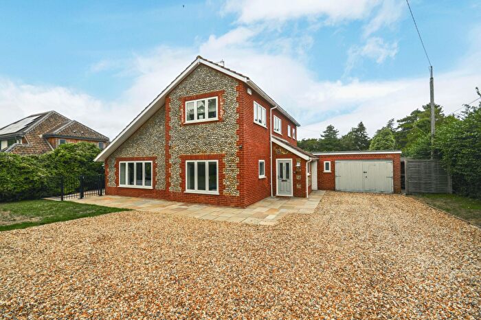 5 Bedroom Detached House To Rent In Blakeney, NR25