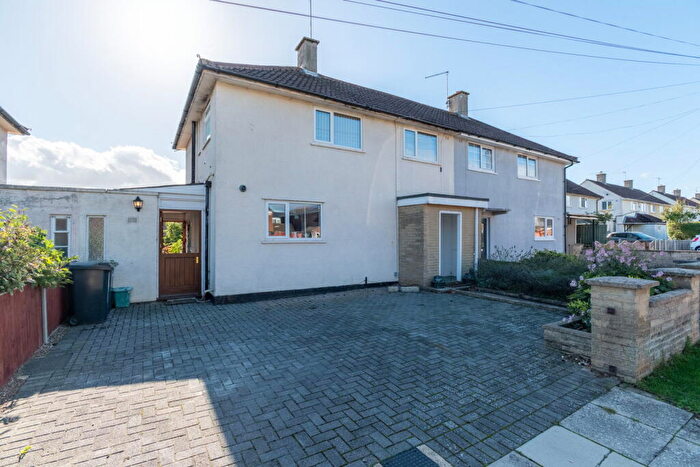 3 Bedroom Semi-Detached House For Sale In Byron Road, Corby, NN17