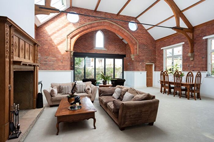 4 Bedroom Detached House For Sale In Bishophill Junior, York, North Yorkshire, YO1