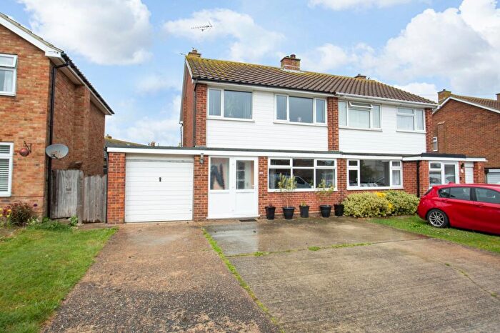 3 Bedroom Semi-Detached House For Sale In Lambs Walk, Whitstable, CT5