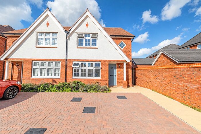 3 Bedroom Semi-Detached House For Sale In Lakehill Road, Hersden, Canterbury, Kent, CT3
