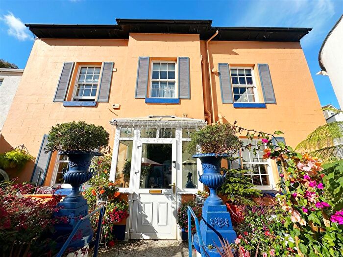 6 Bedroom Semi-Detached House For Sale In New Road, Brixham, TQ5