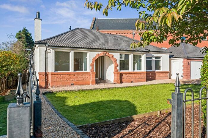 4 Bedroom Bungalow For Sale In Macfarlane Road, Bearsden, East Dunbartonshire, G61