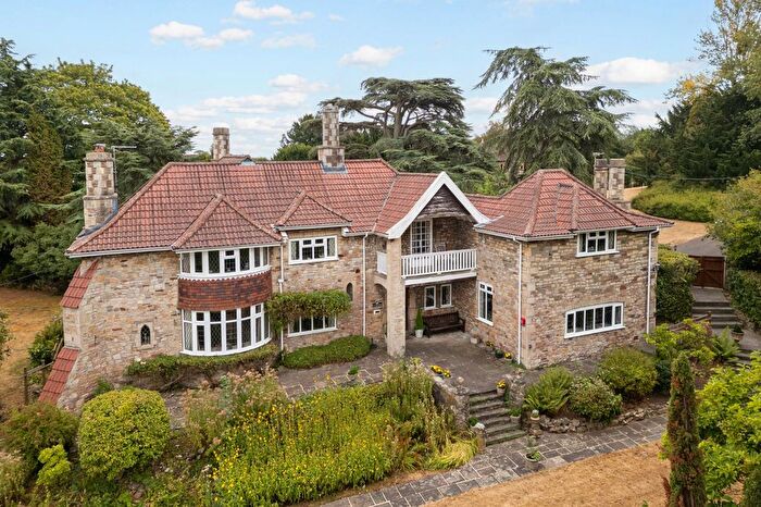 5 Bedroom Detached House For Sale In Knole Park, Almondsbury, South Gloucestershire, BS32