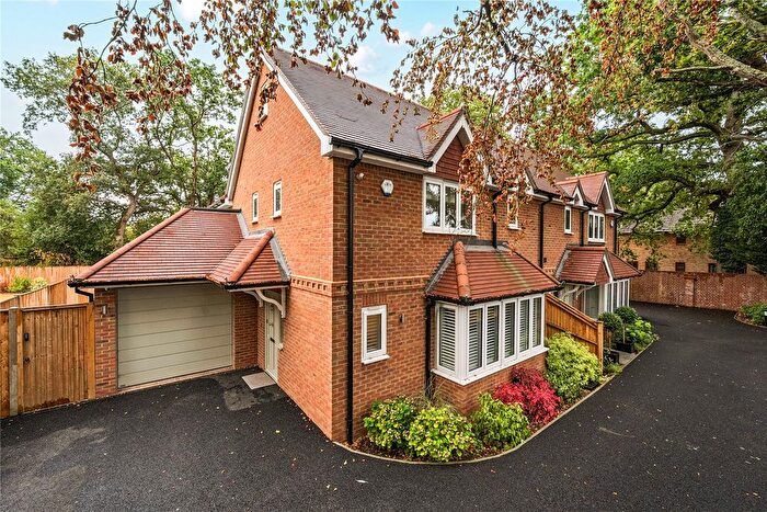 4 Bedroom Semi-Detached House For Sale In Send, Surrey, GU23