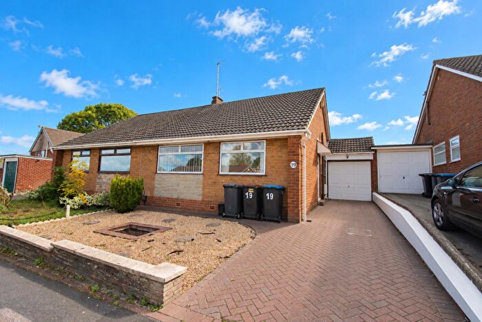 2 Bedroom Semi-Detached Bungalow For Sale In Grasmere Road, Garden Farm Estate, Chester Le Street, DH2