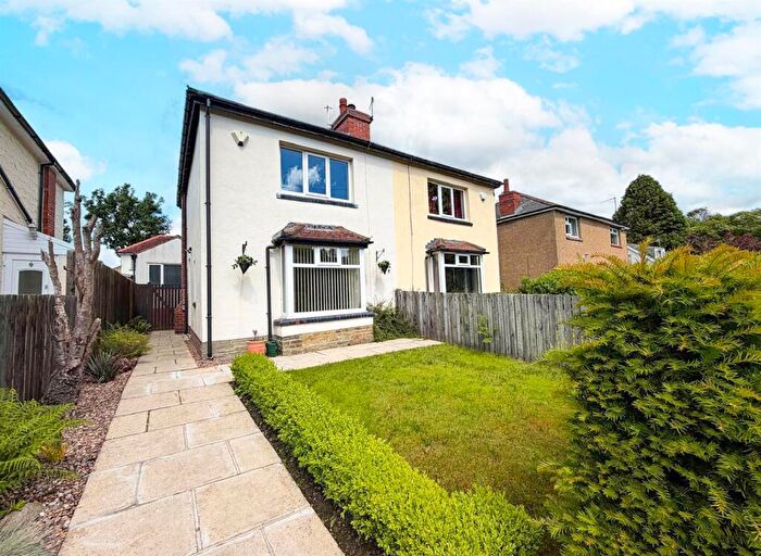 2 Bedroom Semi-Detached House For Sale In Birchwood Road, Utley, BD20