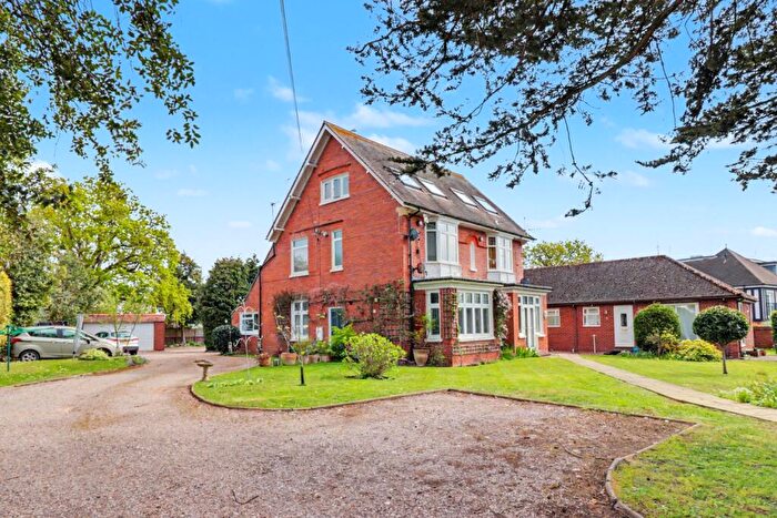1 Bedroom Flat For Sale In The Heathers, Stevenstone Road, Exmouth, EX8