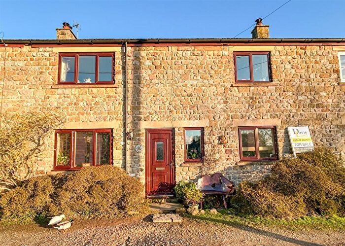 2 Bedroom Cottage For Sale In Pond View, Grewelthorpe, Ripon, HG4