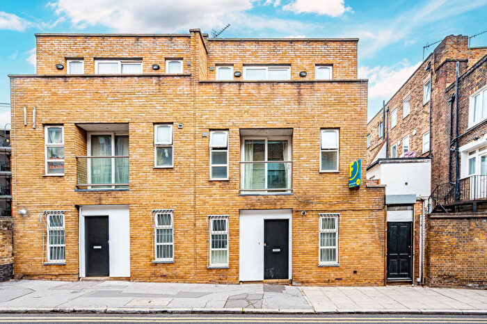 4 Bedroom House For Sale In Gaskin Street, Angel, London, N1