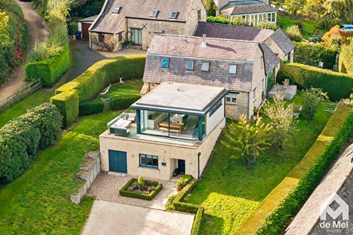 5 Bedroom Detached House For Sale In Dryfield Meadow, Winchcombe, GL54