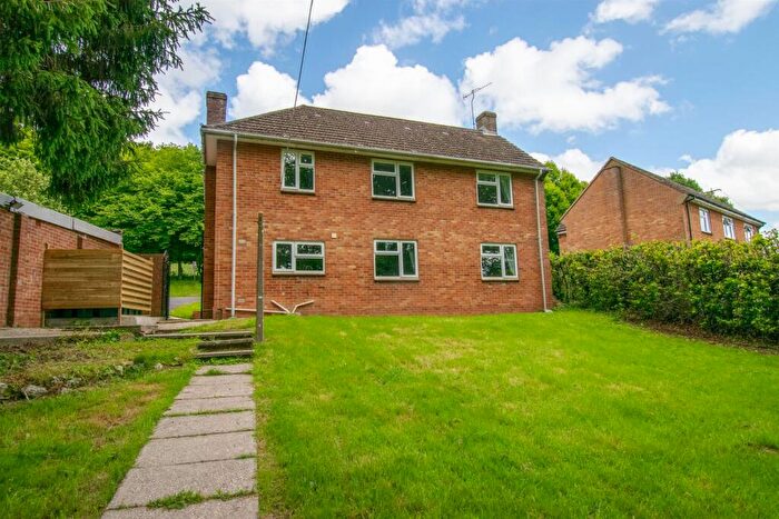 4 Bedroom Detached House To Rent In Fovant, Salisbury, SP3