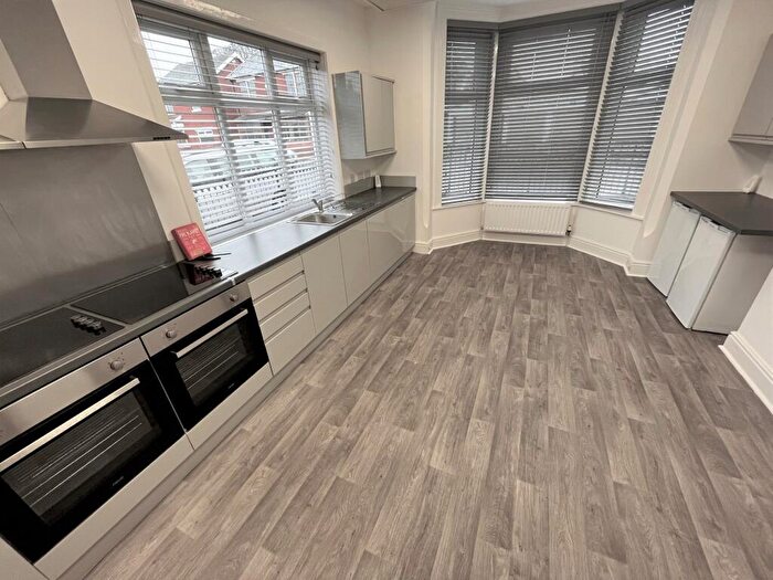 1 Bedroom Flat To Rent In Holmfield Road, Fulwood, Preston, PR2