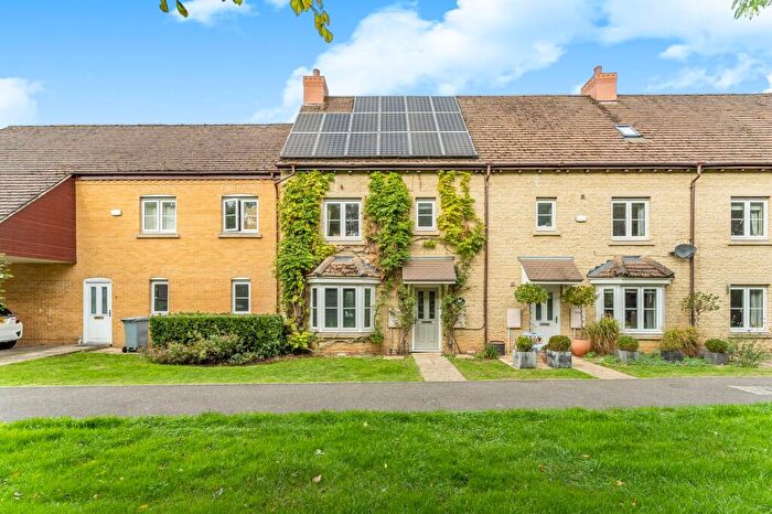 4 Bedroom Terraced House For Sale In Marsh Walk, Witney, OX28