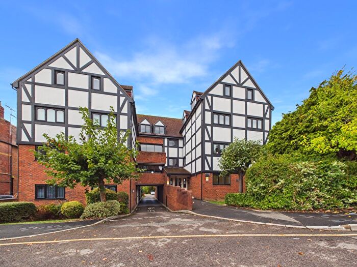 1 Bedroom Flat For Sale In Alexandra Road, Gloucester, Gloucestershire, GL1