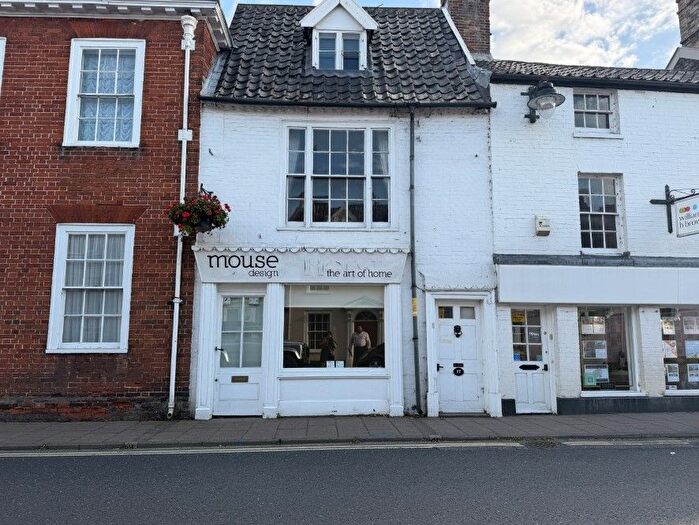 2 Bedroom Detached House For Sale In Earsham Street, Bungay, Suffolk, NR35