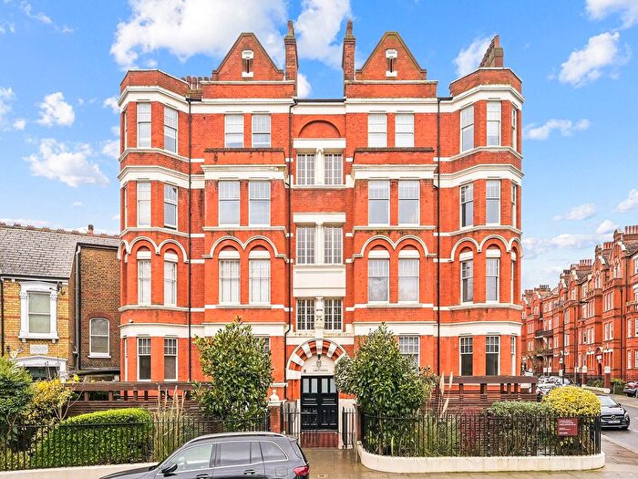 3 Bedroom Flat To Rent In Flat A Hamlet Gardens, King Street, W6