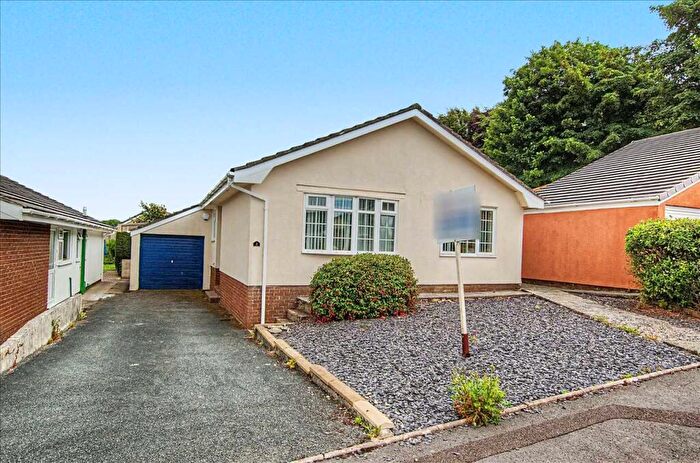 3 Bedroom Detached Bungalow For Sale In St Petrox Close, SA71