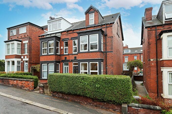 4 Bedroom Semi-Detached House For Sale In Hesketh Avenue, Kirkstall, Leeds, LS5
