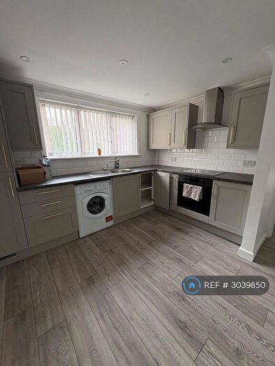 2 Bedroom Flat To Rent In Barrhead, Glasgow, G78