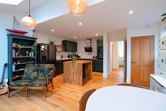 3 Bedroom Semi-Detached House To Rent In Hugh Allen Crescent, Marston, Oxford, Oxfordshire, OX3