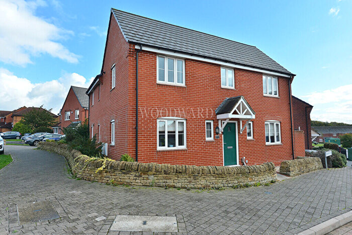 4 Bedroom Detached House For Sale In Hazelwood Close, Tibshelf, DE55
