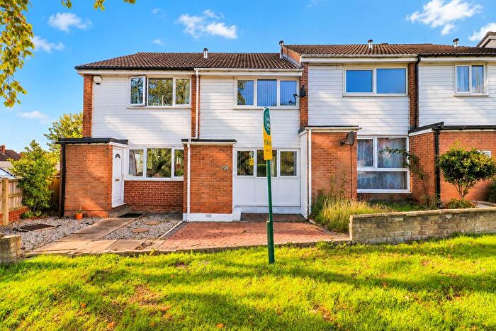 2 Bedroom Town House For Sale In Bradford Road, Wakefield, WF1