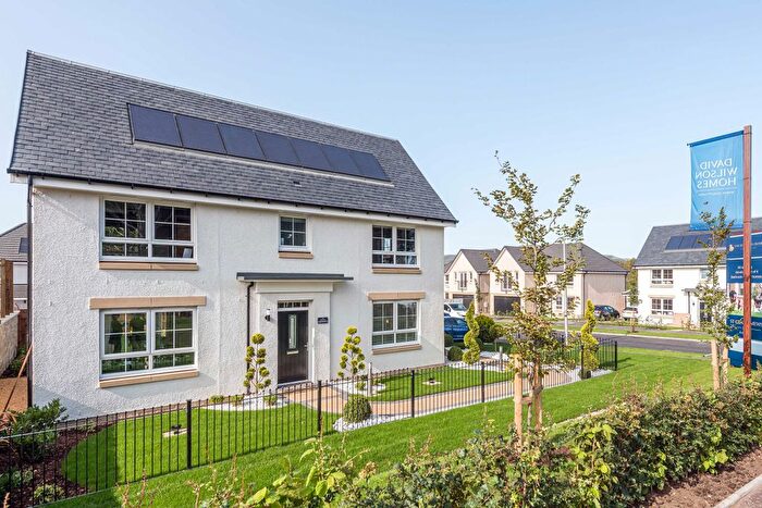 4 Bedroom Detached House For Sale In "Brechin" At Cairneyhill Road, Crossford, Dunfermline, KY12
