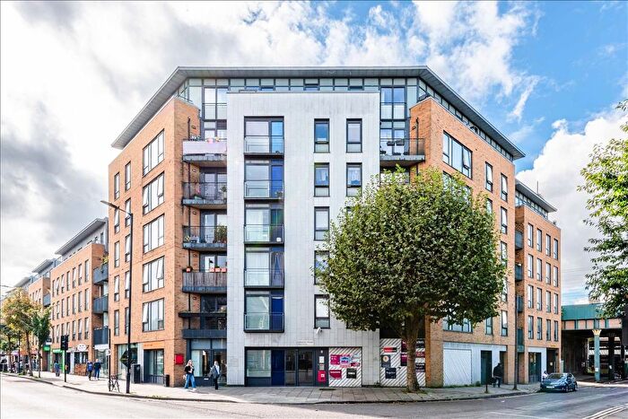 1 Bedroom Flat For Sale In Mare Street, London Fields, E8