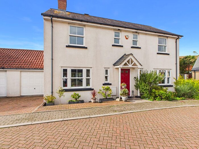 4 Bedroom Detached House For Sale In Ballard Grove, Sidford, EX10