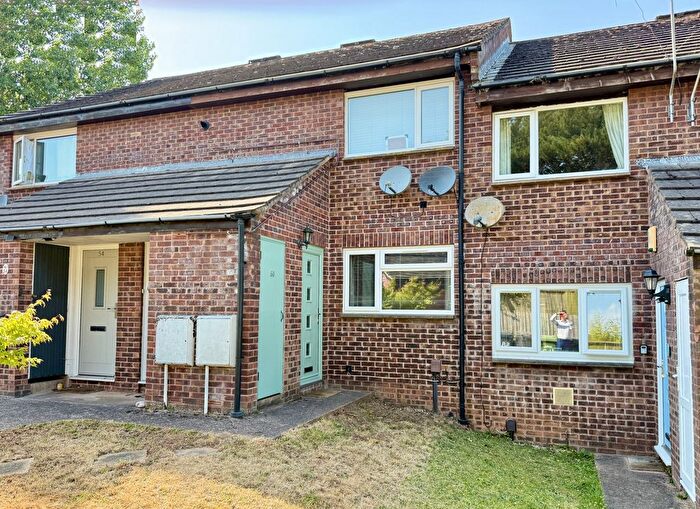 1 Bedroom Flat For Sale In Cornmill Crescent, Alphington, EX2