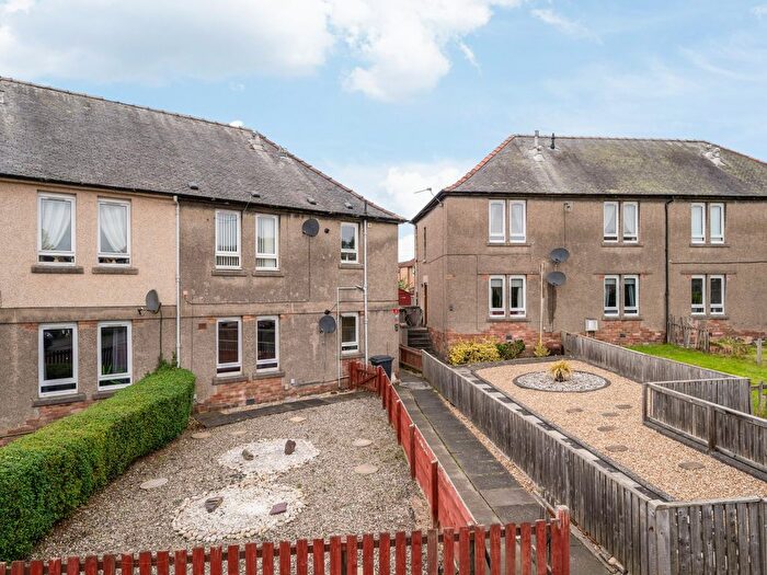 2 Bedroom Flat For Sale In Scott Street, Dunfermline, KY12