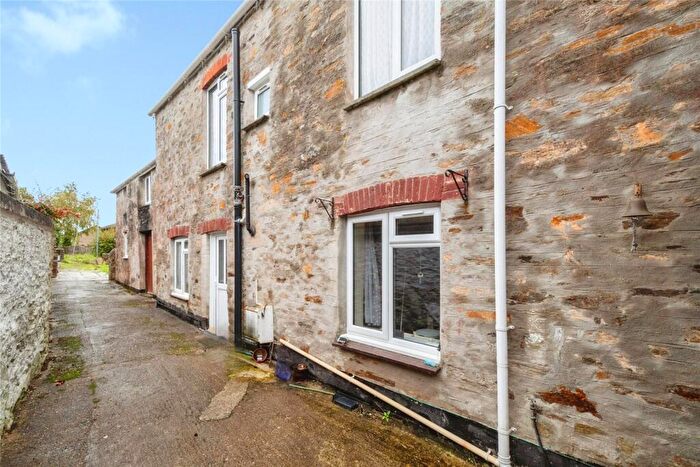 4 Bedroom Terraced House For Sale In North Street, Lostwithiel, Cornwall, PL22