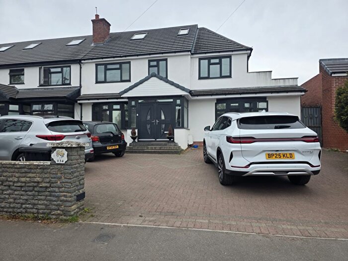 5 Bedroom Semi-Detached House For Sale In Newbridge Road, Birmingham, B9