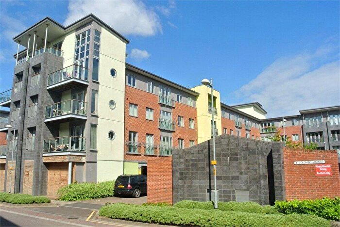 2 Bedroom Apartment To Rent In Colombo Square, Worsdell Drive, Gateshead, Tyne And Wear, NE8