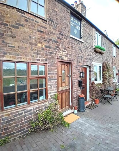 2 Bedroom Terraced House To Rent In Orchard Cottages, St. Leonards Steps, Bridgnorth, WV16