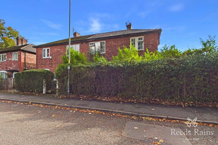 3 Bedroom Semi-Detached House For Sale In Catterick Road, Manchester, Greater Manchester, M20
