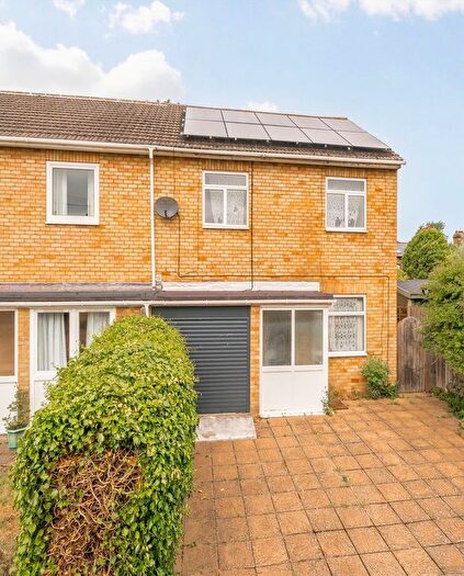 3 Bedroom Semi-Detached House For Sale In Rutland Road, Twickenham, TW2