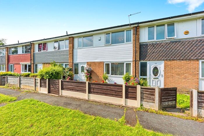 3 Bedroom Terraced House For Sale In Birkworth Court, Stockport, Cheshire, SK2