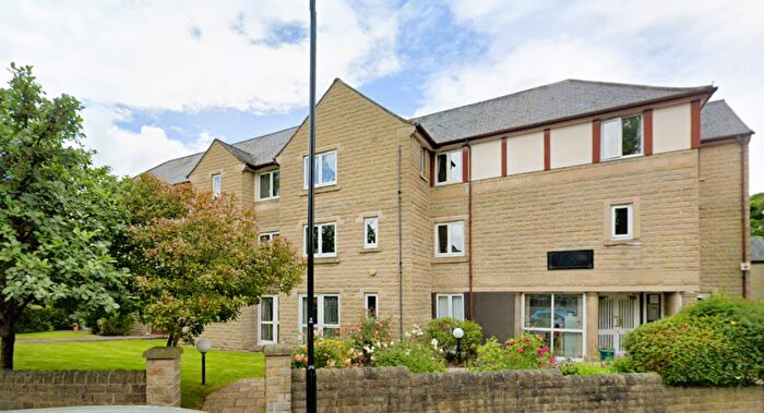 1 Bedroom Apartment For Sale In Orchard Court, Weetwood Lane/St Chad's Road, Weetwood, Leeds, West Yorkshire, LS16