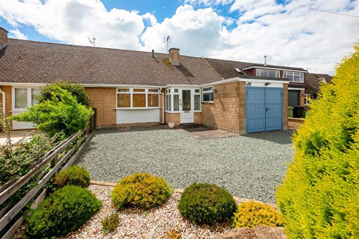 2 Bedroom Semi-Detached Bungalow For Sale In Meon Road, Mickleton, GL55